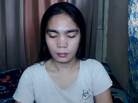 Snapshot of Simple_Martina chatting on 10.21.25 Simple Martina online show from 10.21.25