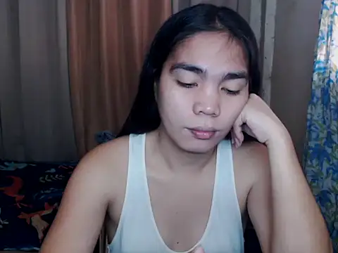 Snapshot of Simple_Martina chatting on 11.12.25 Simple Martina online show from 11.12.25