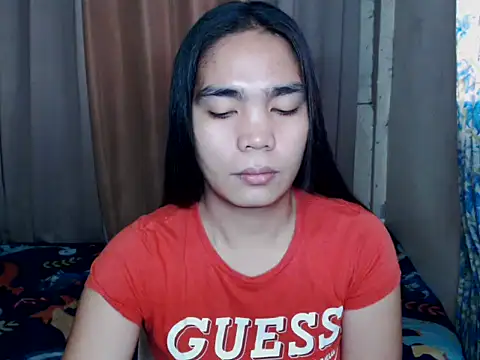 Snapshot of Simple_Martina chatting on 11.30.25 Simple Martina online show from 11.30.25