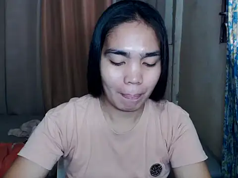 Snapshot of Simple_Martina chatting on 12.14.25 Simple Martina online show from 12.14.25