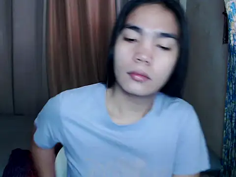 Snapshot of Simple_Martina chatting on 12.19.25 Simple Martina online show from 12.19.25