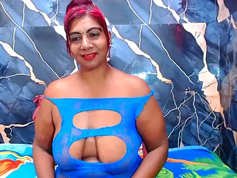 Snapshot of indianerotica69 chatting on 05.21.26 indianerotica69 online show from 05.21.26