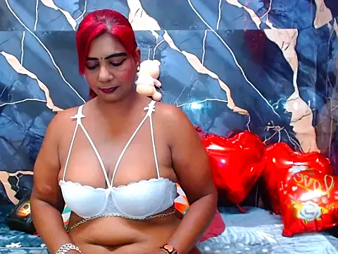 Snapshot of indianerotica69 chatting on 06.14.26 indianerotica69 online show from 06.14.26
