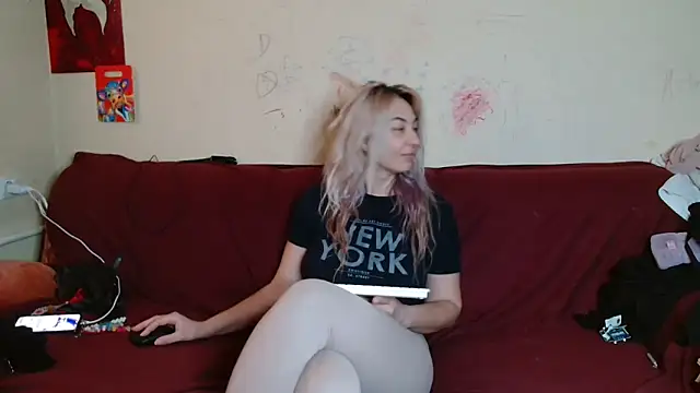 AsyaLulu online show from 03.05.26