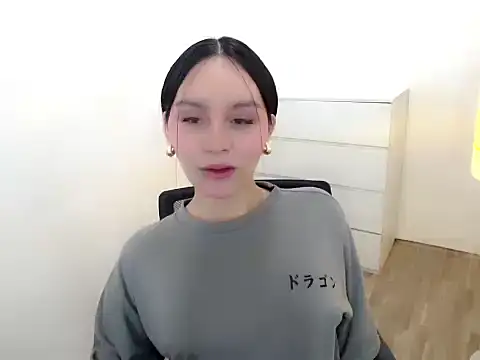 Snapshot of holly_tabby chatting on 10.19.25 holly tabby online show from 10.19.25