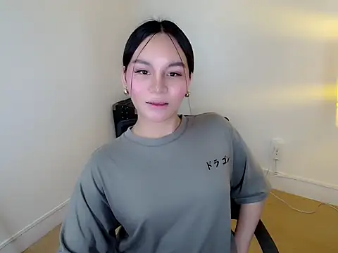 holly tabby online show from 02.01.26