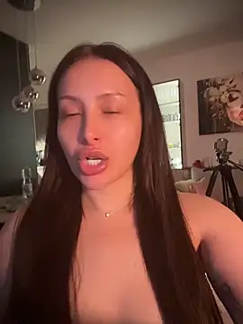 ArianaaSwift online show from 06.02.26