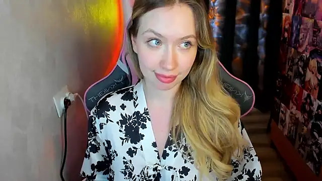 NicoleRiccii online show from 03.08.26