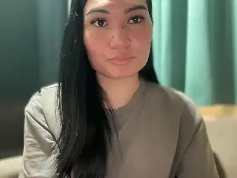 Snapshot of Makeamesswithjenieyang chatting on 01.07.26 Makeamesswithjenieyang online show from 01.07.26