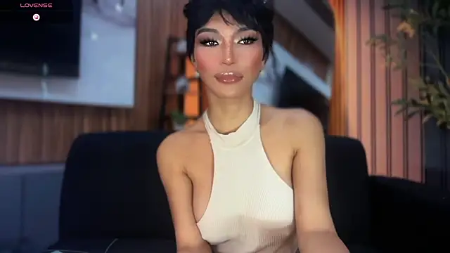 Huntress xxx online show from 06.15.26