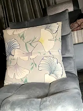 meiiijr55 online show from 11.28.25