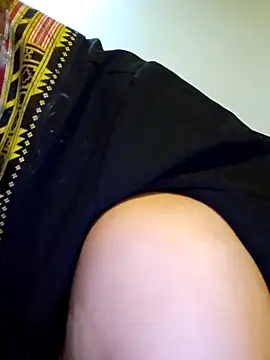 babychill09 online show from 10.17.25