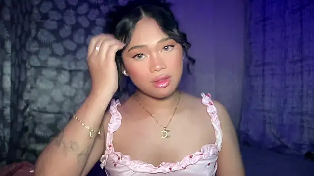 Exotic alyssa69 online show from 04.20.26
