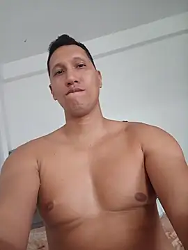 Tom Hardy11 online show from 06.13.26