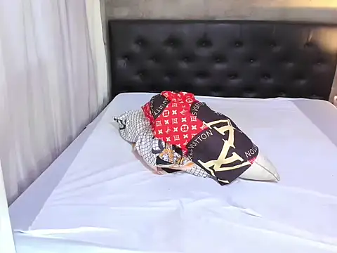 hotbabymaria online show from 10.28.25