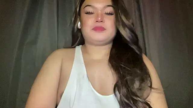 RedHead Thalia online show from 02.28.26