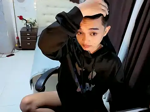 sexysam14 online show from 10.27.25