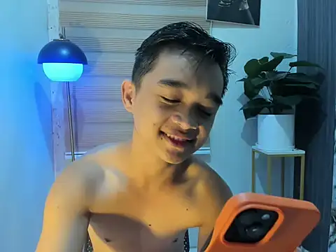 sexysam14 online show from 11.05.25