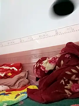 Snapshot of Yoo_j chatting on 11.08.25 Yoo j online show from 11.08.25