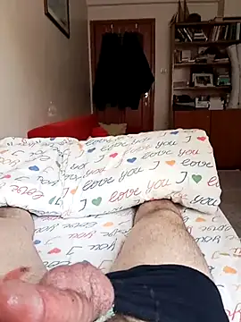 Snapshot of greenreal17 chatting on 02.14.26 greenreal17 online show from 02.14.26