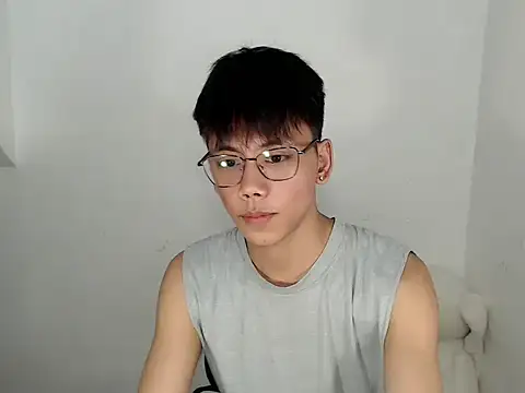 ynotyu online show from 06.15.26