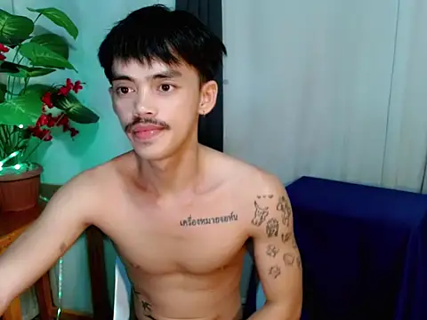 Snapshot of urhunky_boy chatting on 07.03.26 urhunky boy online show from 07.03.26