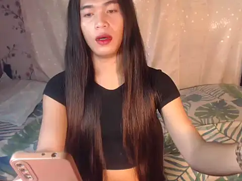 Snapshot of TS_Jesyy chatting on 11.26.25 TS Jesyy online show from 11.26.25