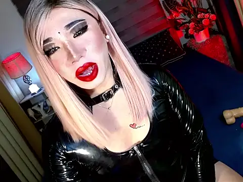 yan2xcumsalotxx online show from 10.17.25