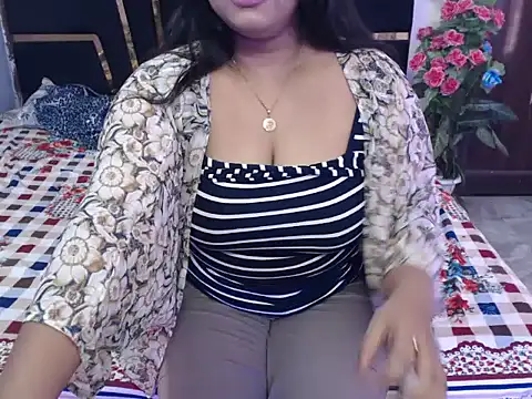 yours-ishika online show from 11.17.25