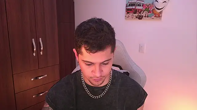 domsantiago  online show from 11.03.25