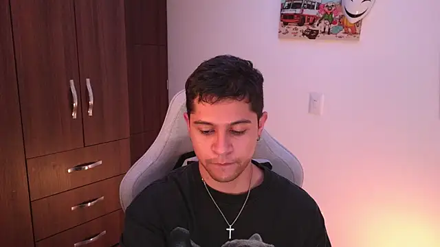 domsantiago  online show from 11.11.25