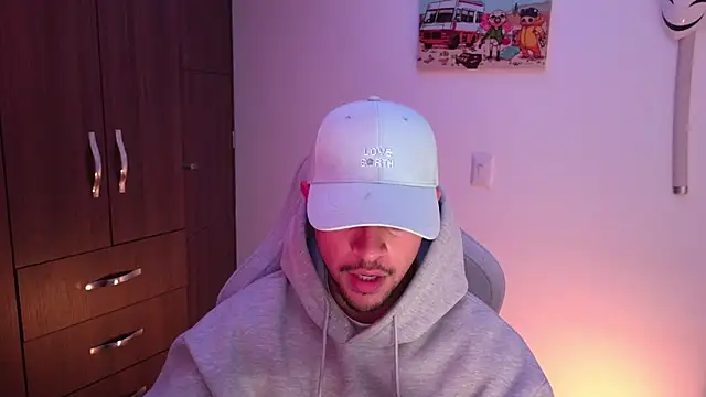 domsantiago  online show from 12.20.25