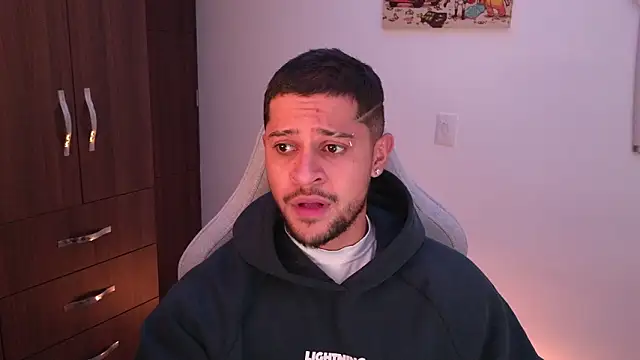 domsantiago  online show from 02.18.26