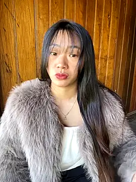 Snapshot of isaaa5 chatting on 11.29.25 isaaa5 online show from 11.29.25