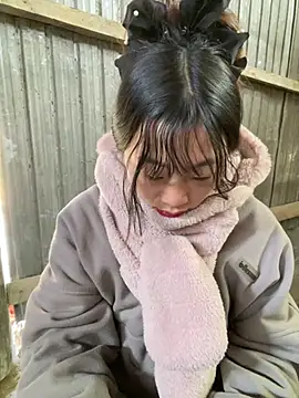 Snapshot of isaaa5 chatting on 01.12.26 isaaa5 online show from 01.12.26