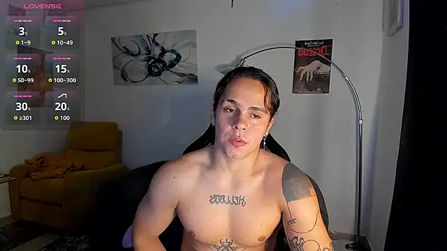 Snapshot of Maximiliano_scoott__ chatting on 06.07.26 Maximiliano scoott online show from 06.07.26