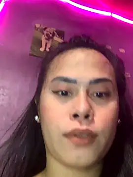 Snapshot of Angelina_bunny chatting on 11.24.25 Angelina bunny online show from 11.24.25