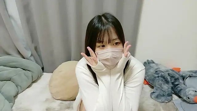 Snapshot of karen-chan chatting on 09.17.25 karen-chan online show from 09.17.25