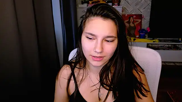 Snapshot of Arianna_Grend chatting on 10.23.25 Arianna Grend online show from 10.23.25