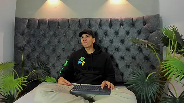 ALAN REDINGER online show from 10.22.25