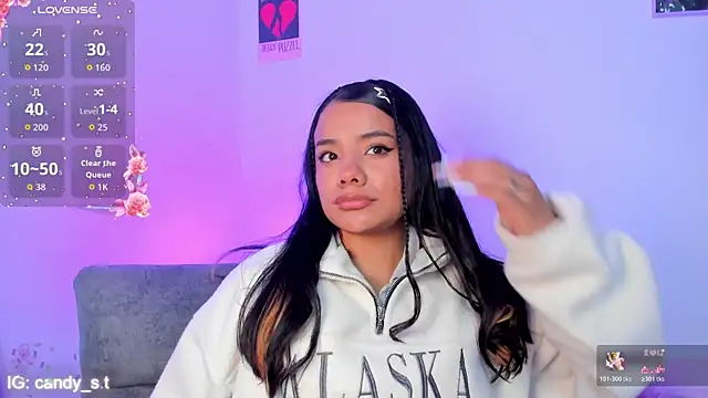 Snapshot of Shophie_thoopson chatting on 03.22.26 Shophie thoopson online show from 03.22.26