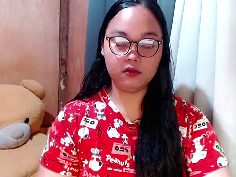  Lylia online show from 02.04.26