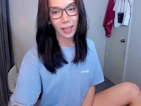 lucyshanex online show from 10.11.25