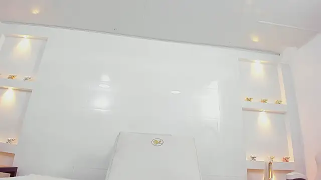 Snapshot of ikia_lopez_ chatting on 02.05.26 ikia lopez online show from 02.05.26