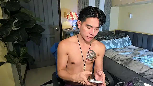 Snapshot of Bentlyfuck chatting on 02.26.26 Bentlyfuck online show from 02.26.26