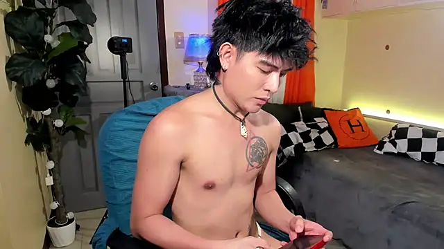 Snapshot of Bentlyfuck chatting on 08.07.26 Bentlyfuck online show from 08.07.26