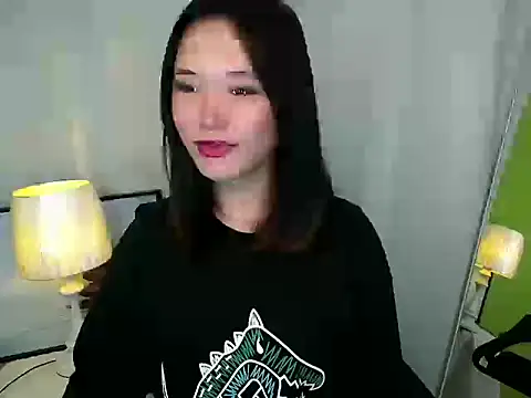 Snapshot of Ricaliciuos chatting on 05.08.26 Ricaliciuos online show from 05.08.26