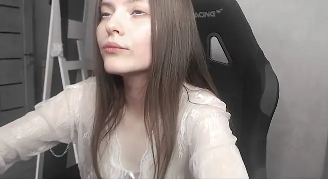 Snapshot of cute_elfy_ chatting on 06.06.26 cute elfy online show from 06.06.26