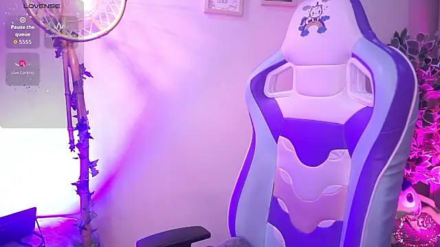 chloe moons  online show from 02.27.26