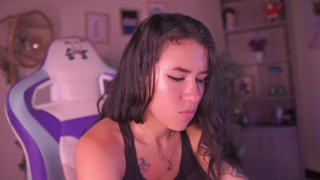 chloe moons  online show from 03.02.26